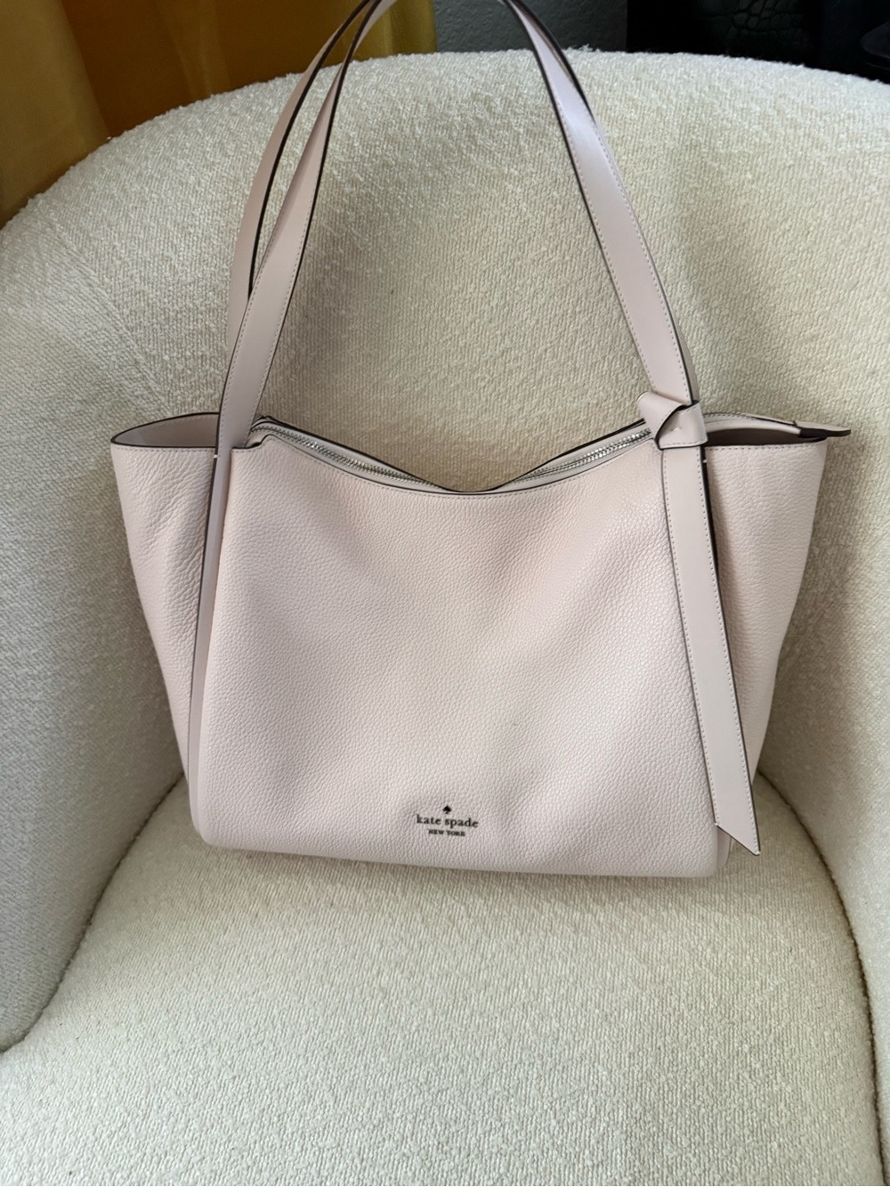 Kate Spade Knott Pebbled Leather Tote – Powdered Sugar (KN658) - Picture 2 of 8